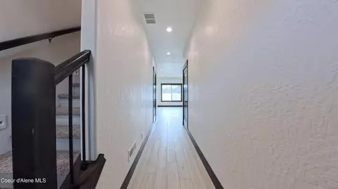 Entry Way - 206 E Lobo Loop, Hayden, ID 83835 photo 1 of 4