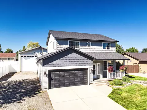 1223 W Tanager Ave, Hayden, ID 83835