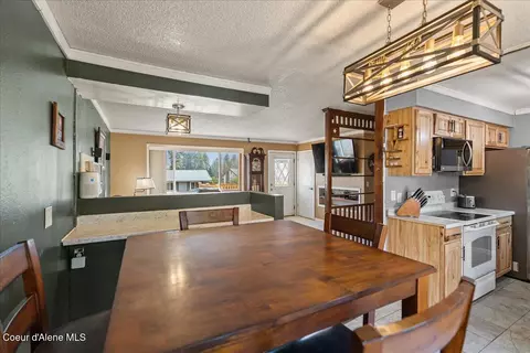 Dining - 306 Cameron Dr, Osburn, ID 83849 photo 3 of 3
