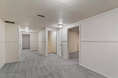 Entry Way - 306 Cameron Dr, Osburn, ID 83849 photo 1 of 1