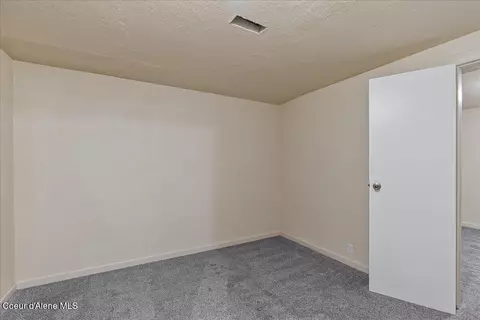Bedroom - 306 Cameron Dr, Osburn, ID 83849 photo 8 of 8