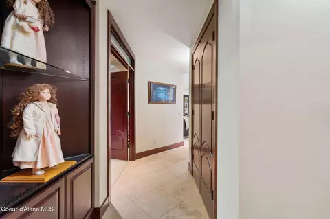 Entry Way - 365 Simonsen Rd, Post Falls, ID 83854 photo 2 of 7