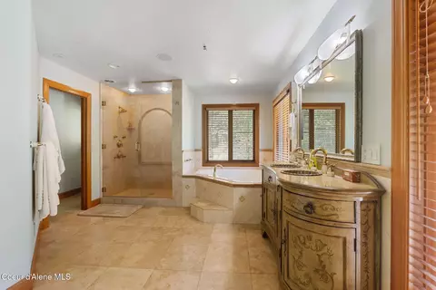 Bath - 365 Simonsen Rd, Post Falls, ID 83854 photo 5 of 17