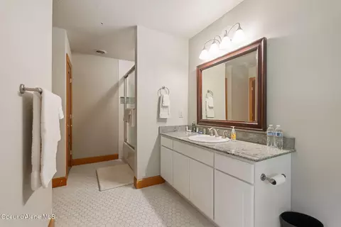 Bath - 365 Simonsen Rd, Post Falls, ID 83854 photo 11 of 17