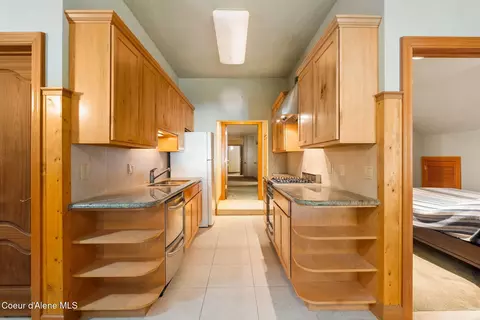 Kitchen - 365 Simonsen Rd, Post Falls, ID 83854 photo 5 of 6