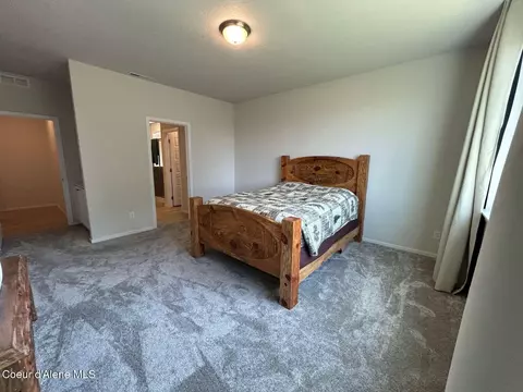 Bedroom - 327 E Burdock Lp, Hayden, ID 83835 photo 3 of 3