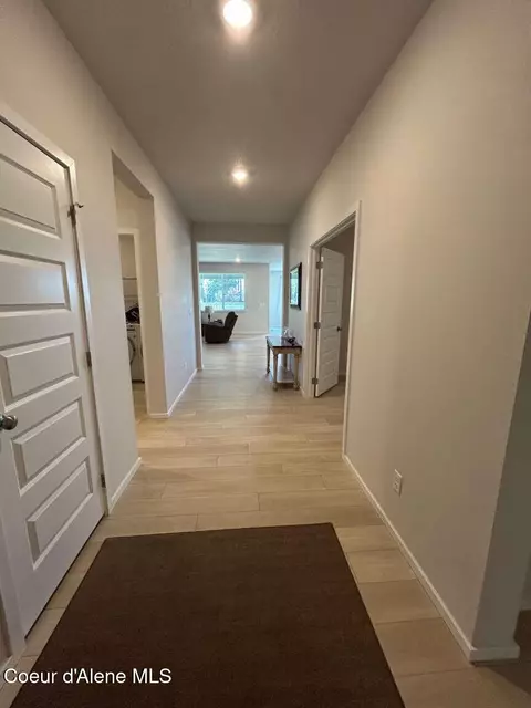 Entry Way - 327 E Burdock Lp, Hayden, ID 83835 photo 1 of 5