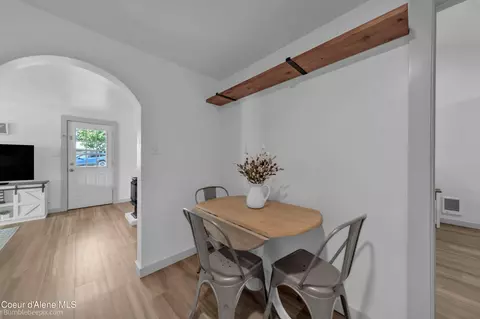 Dining - 219 E 4th St S, Oldtown, ID 83822 photo 1 of 1
