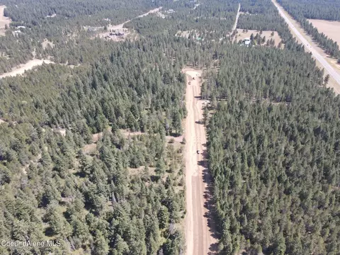L4 B2 E Duke Ln, Athol, ID 83801 photo 2
