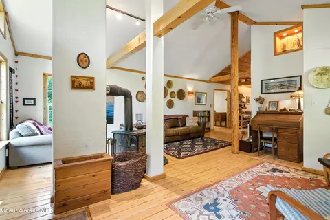 Living - 633 Old Mill Rd, Sandpoint, ID 83864 photo 2 of 3