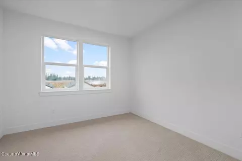369 E Grosbeak Ave, Hayden, ID 83835 photo 21