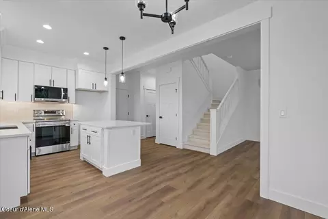 369 E Grosbeak Ave, Hayden, ID 83835 photo 7