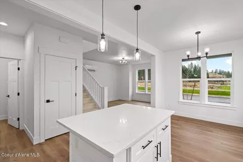 369 E Grosbeak Ave, Hayden, ID 83835 photo 6