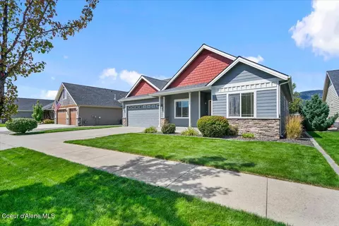 Exterior - 14319 N Pristine Cir, Rathdrum, ID 83858 photo 2 of 8