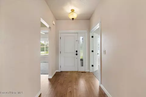 Entry Way - 14319 N Pristine Cir, Rathdrum, ID 83858 photo 2 of 2