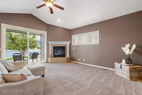 Living - 14319 N Pristine Cir, Rathdrum, ID 83858 photo 1 of 3
