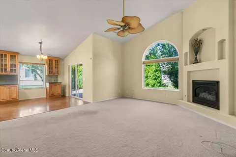 Living - 224 W Frontier Trl, Post Falls, ID 83854 photo 5 of 6