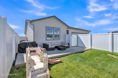 Exterior - 5138 E Antares Ln, Post Falls, ID 83854 photo 7 of 15
