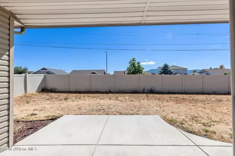 Exterior - 2127 E Wagon Trl, Post Falls, ID 83854 photo 3 of 6