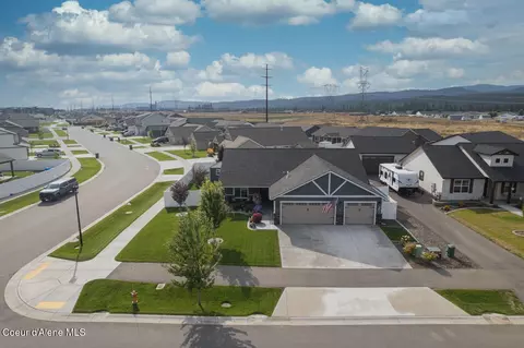 13153 N Farmstead St, Rathdrum, ID 83858