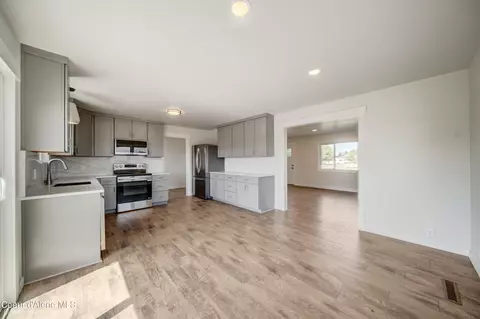 1226 E 16th Ave, Post Falls, ID 83854 photo 6