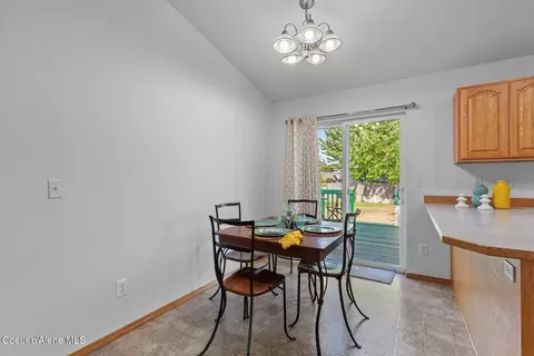 Dining - 2505 N Sparrow Loop, Post Falls, ID 83854 photo 2 of 2