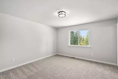 Bedroom - 403 F St, Plummer, ID 83851 photo 4 of 5
