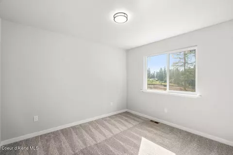Bedroom - 403 F St, Plummer, ID 83851 photo 2 of 5
