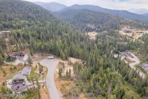 122 Blazing Saddle Ct, Pinehurst, ID 83850 photo 5