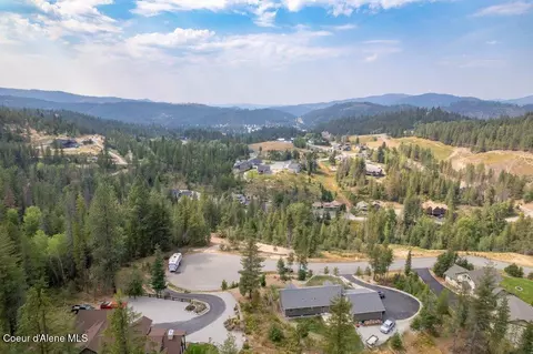 122 Blazing Saddle Ct, Pinehurst, ID 83850 photo 12