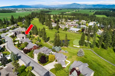 750 N Dundee Dr, Post Falls, ID 83854