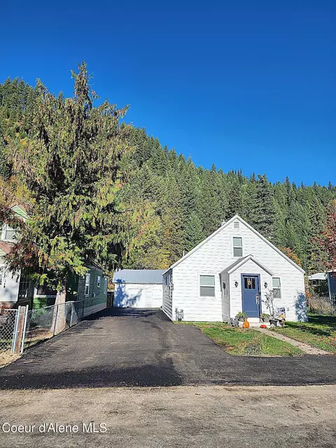 21 Main Ave, Wallace, ID 83873