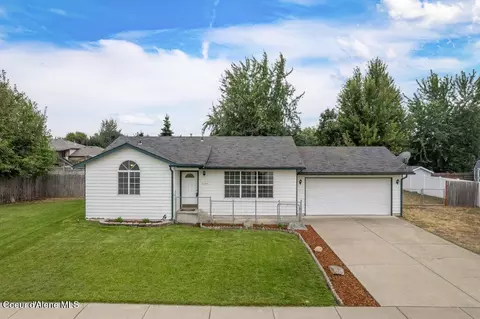 8388 W Colorado St, Rathdrum, ID 83858