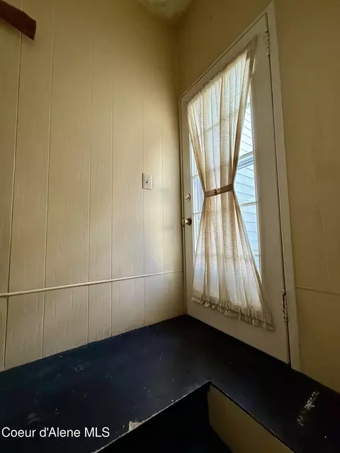 416 Second St, Wallace, ID 83873 photo 7