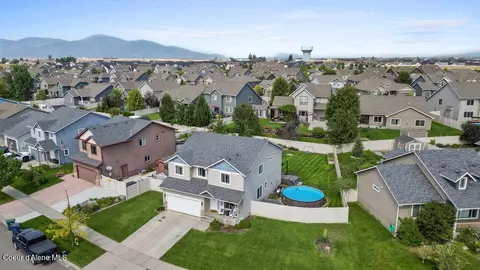 4613 E Kit Fox Ln, Post Falls, ID 83854