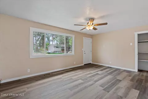 Living - 721 E 20th Ave, Post Falls, ID 83854 photo 1 of 3