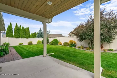 Exterior - 3165 E Bogie Dr, Post Falls, ID 83854 photo 3 of 8