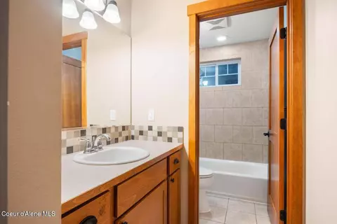 Bath - 2848 N O Connor Blvd, Post Falls, ID 83854 photo 2 of 4