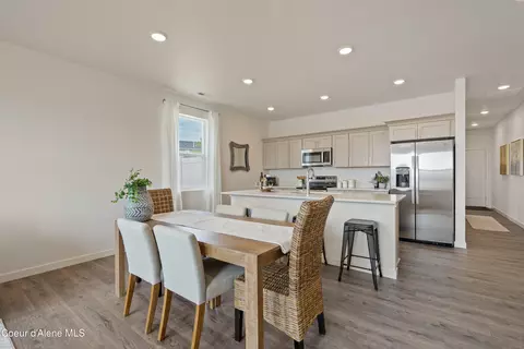 Dining - 5177 E Norma Ave, Post Falls, ID 83854 photo 2 of 2