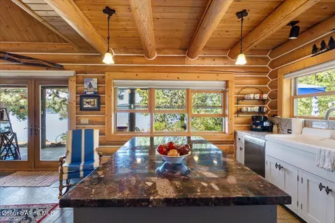 Kitchen - 234 S Sublimity Trl, Harrison, ID 83833 photo 5 of 5