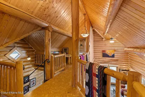 Entry Way - 234 S Sublimity Trl, Harrison, ID 83833 photo 6 of 7