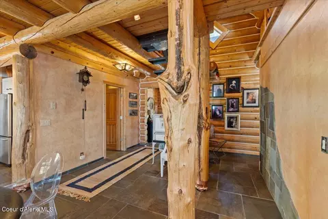 Entry Way - 234 S Sublimity Trl, Harrison, ID 83833 photo 4 of 7