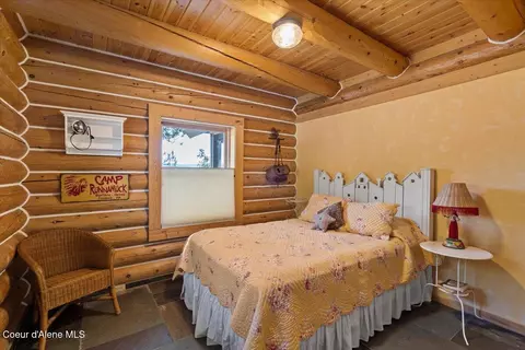 Bedroom - 234 S Sublimity Trl, Harrison, ID 83833 photo 2 of 7