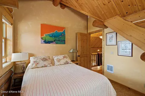Bedroom - 234 S Sublimity Trl, Harrison, ID 83833 photo 3 of 7