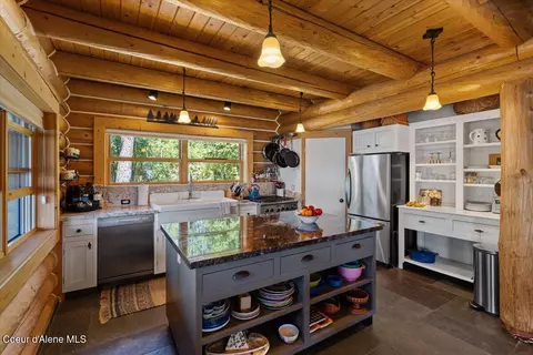 Kitchen - 234 S Sublimity Trl, Harrison, ID 83833 photo 1 of 5
