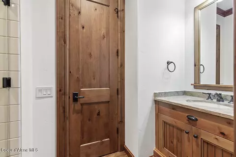 Bath - 4757 S Arrow Point Dr # 307, Harrison, ID 83833 photo 8 of 8