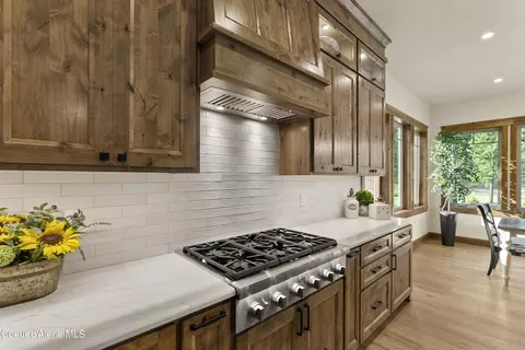 Kitchen - 1159 E Amulet Cir, Rathdrum, ID 83858 photo 9 of 10