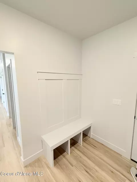 Entry Way - 4519 E Savea Ln, Post Falls, ID 83854 photo 1 of 4