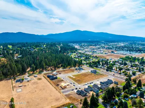 View/Area - 4519 E Savea Ln, Post Falls, ID 83854 photo 8 of 17