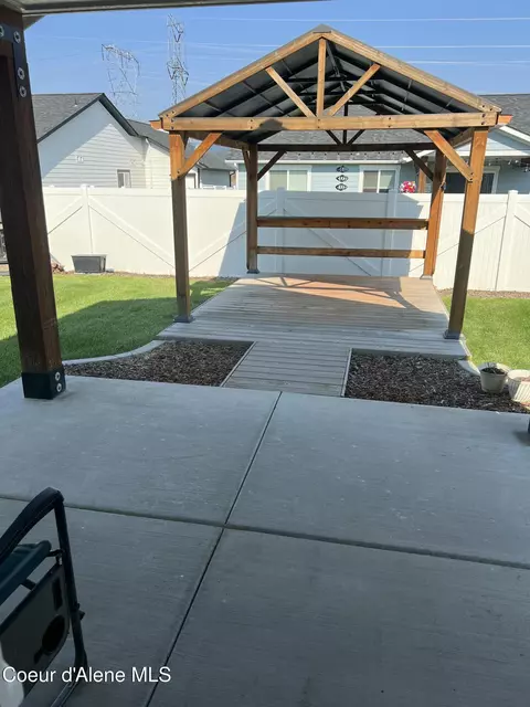 8283 W Splitrail Ave, Rathdrum, ID 83858 photo 6